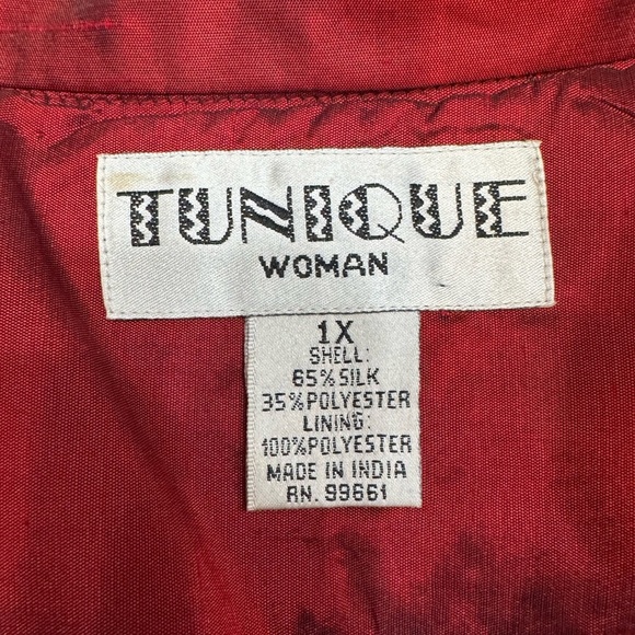 Tunique Red Embroidered Jacket - Picture 8 of 8